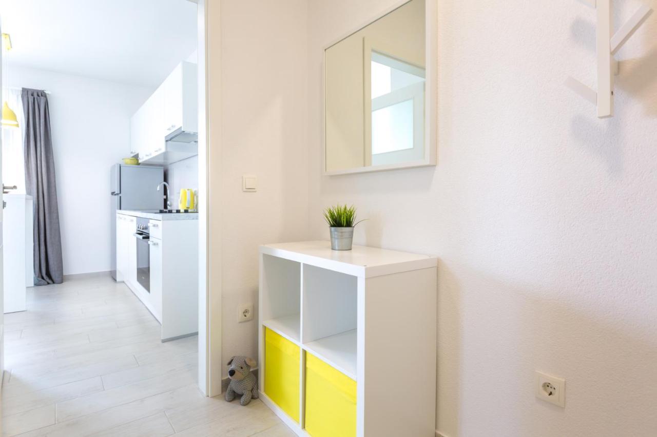 Apartmani Ksenija Tučepi Exterior foto